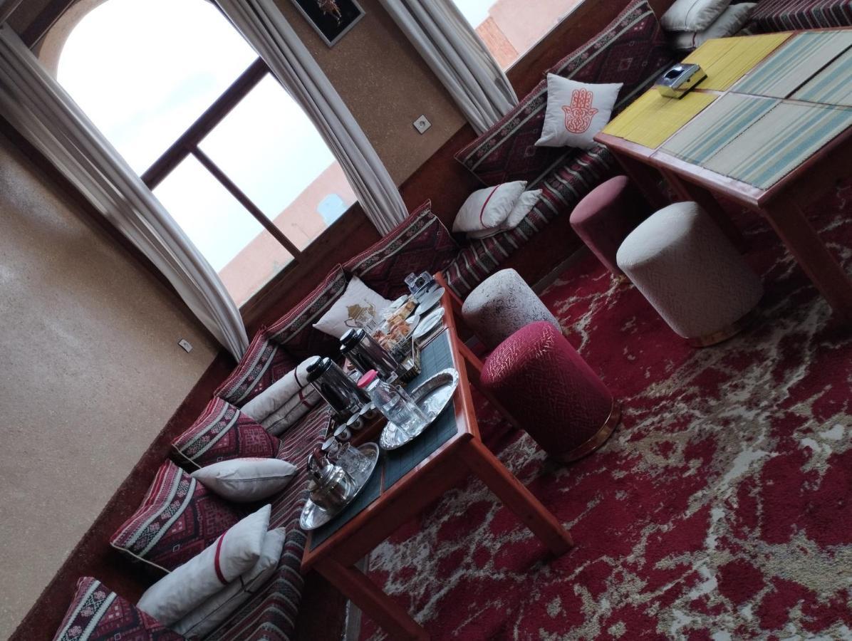 Dar Al Qanass Imane Hostel มิเดลท์ ภายนอก รูปภาพ
