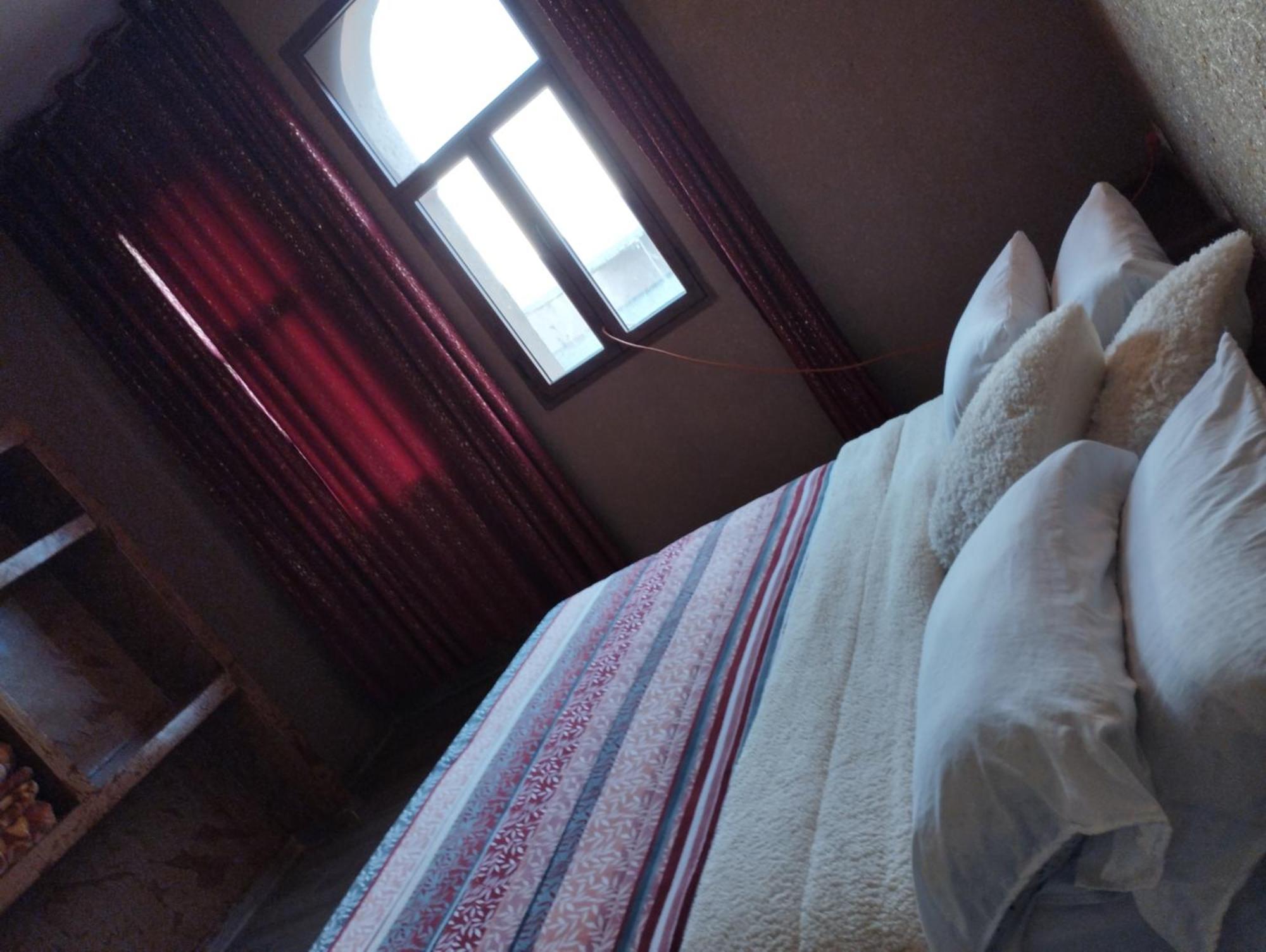 Dar Al Qanass Imane Hostel มิเดลท์ ภายนอก รูปภาพ