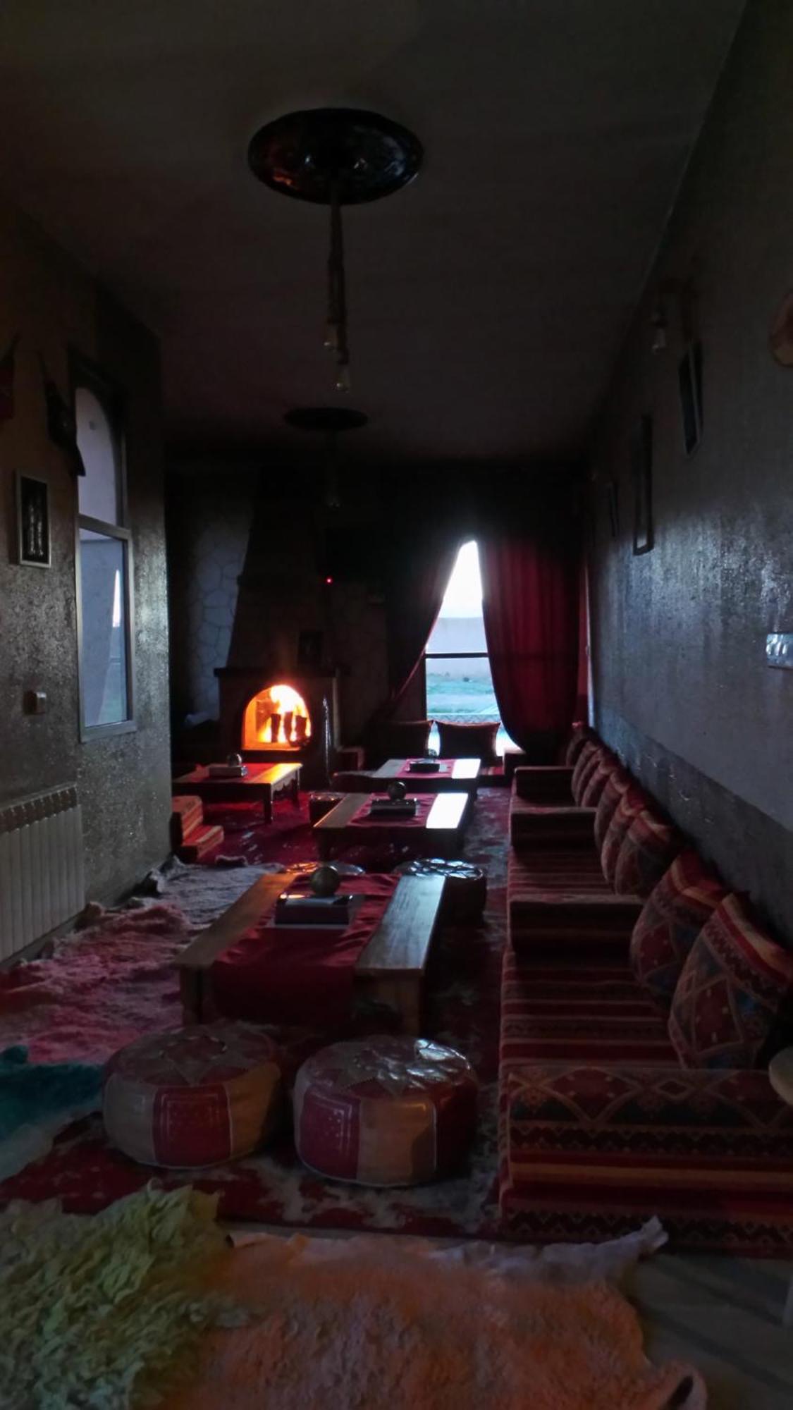 Dar Al Qanass Imane Hostel มิเดลท์ ภายนอก รูปภาพ