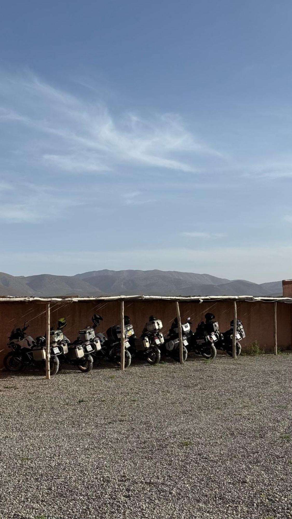 Dar Al Qanass Imane Hostel มิเดลท์ ภายนอก รูปภาพ